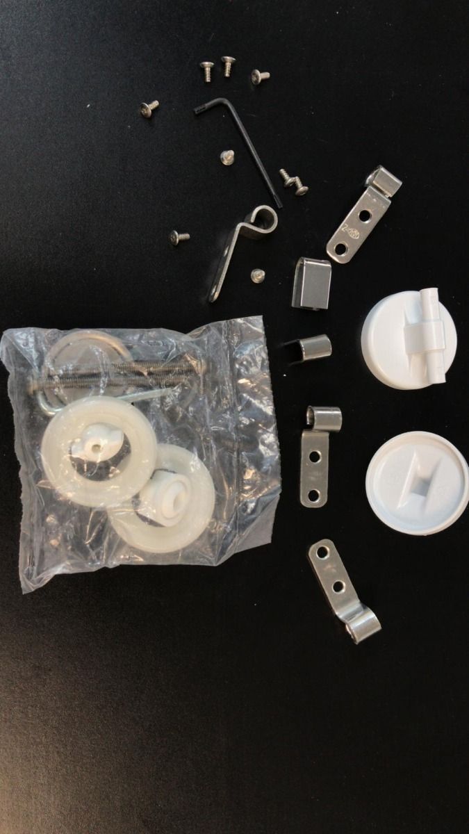 Plastic Hinge Set 7K0801 096768 / 3307590315574