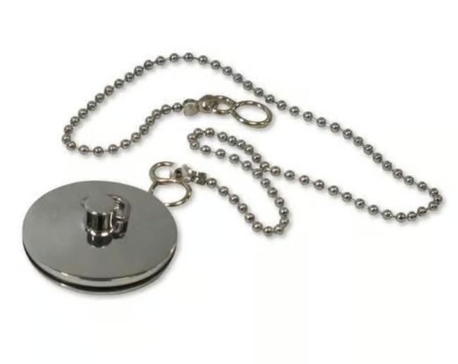 Center ball chain 18