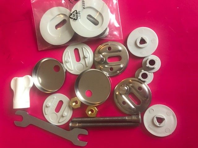 Duravit starck 2 & Duravit Happy D hinges 