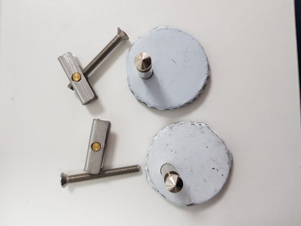 Hinges H1244 NON RETURNABLE MTSa014b