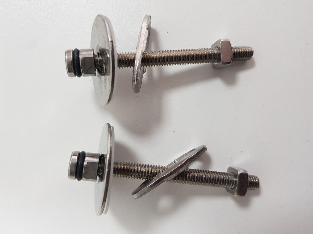 Hinges H3241 NON RETURNABLE