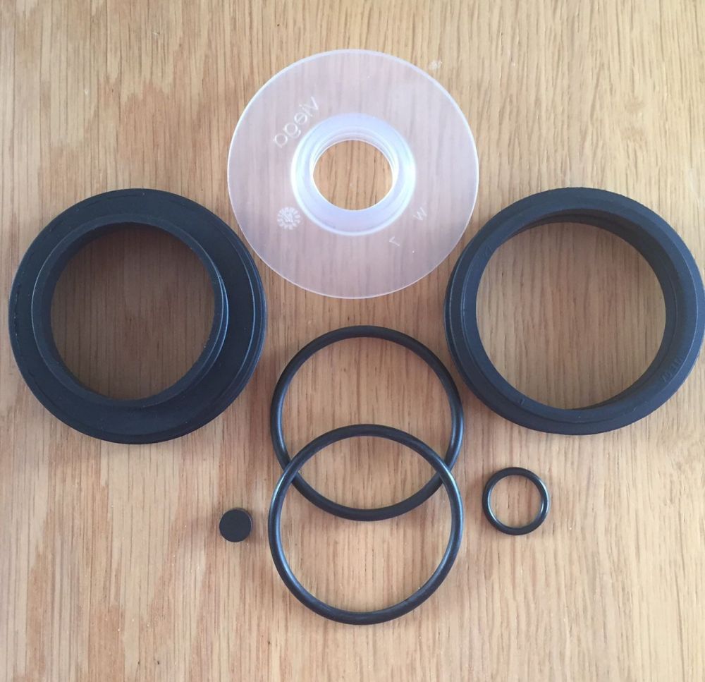 Viega Toilet Flush Seal Set for use with Viega ECO PLUS WC Cistern 405557  8310.20