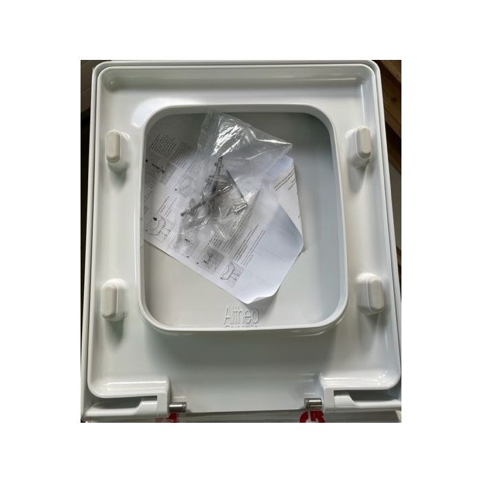 Althea Outline Original Toilet Seat and cover with fittings HEA30347