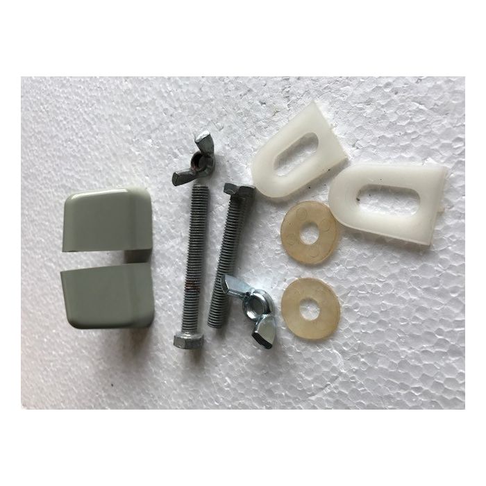 PLASTIC TOILET SEAT HINGE PACK WITH DISCOLOURED WASHERS