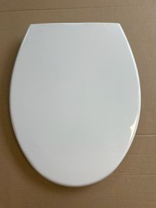 Cersanit Senator Toilet Seat  NEW SHAPE with PLASTIC HINGES