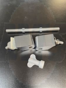 AV7881WH hinge bar - Twyford Avalon hinge bar and hinges - 