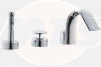 Ideal Standard Venice A5361AA mixer on the bath board