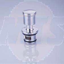 This Nabis Regal diverter head is specifically designed for use on the A05403 deck-mounted bath/shower mixer.