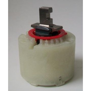 Ideal Standard E960679NU is a genuine ceramic single-lever "Click" flow cartridge. It controls water flow and temperature mixture for selected single-lever taps and manual shower valves across the Ideal Standard, Armitage Shanks, Trevi, and Sottini brands