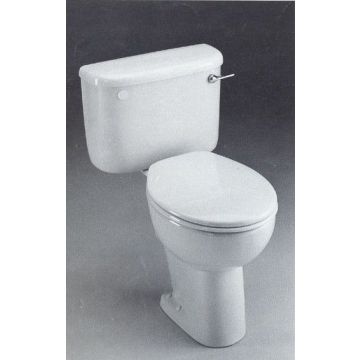 Ideal Standard Studio Toilet Seat in Cream code under cistern lid is 825