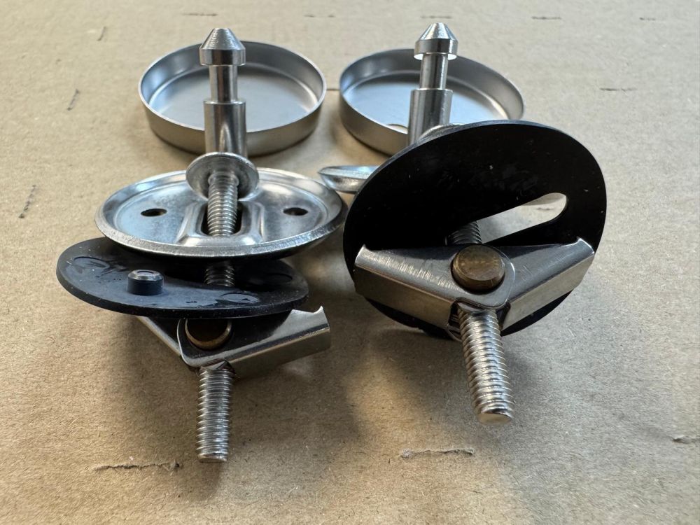 toilet seat fixings, specifically designed for top-fixing or blind hole installations B995854