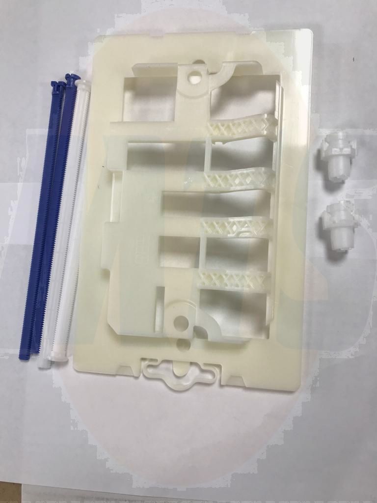 COUNTERPLATE RIVER OLI 041676. Counter
plate for Oli crates, River model.