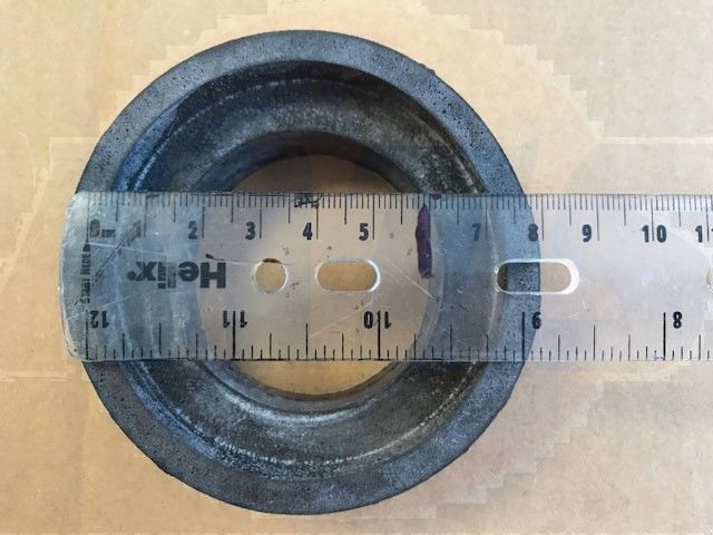 TOILET PAN CONNECTOR