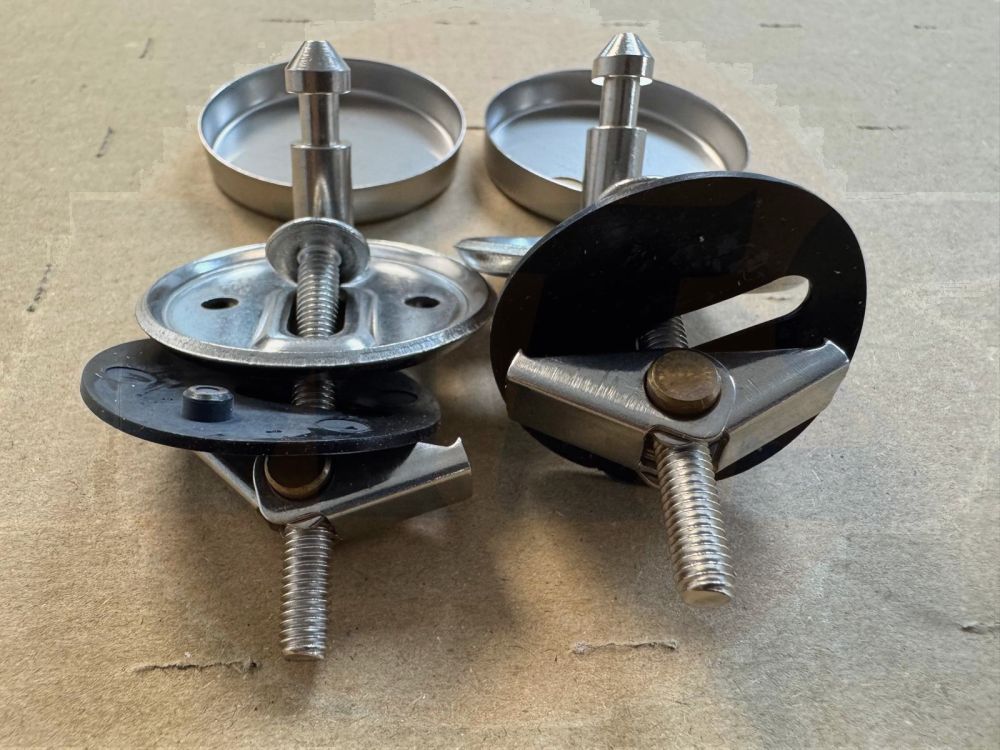 toilet seat fixings, specifically designed for top-fixing or blind hole installations B995854