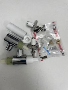 Jacob Delafon Reve Toilet Seat  Hinges Soft Close
